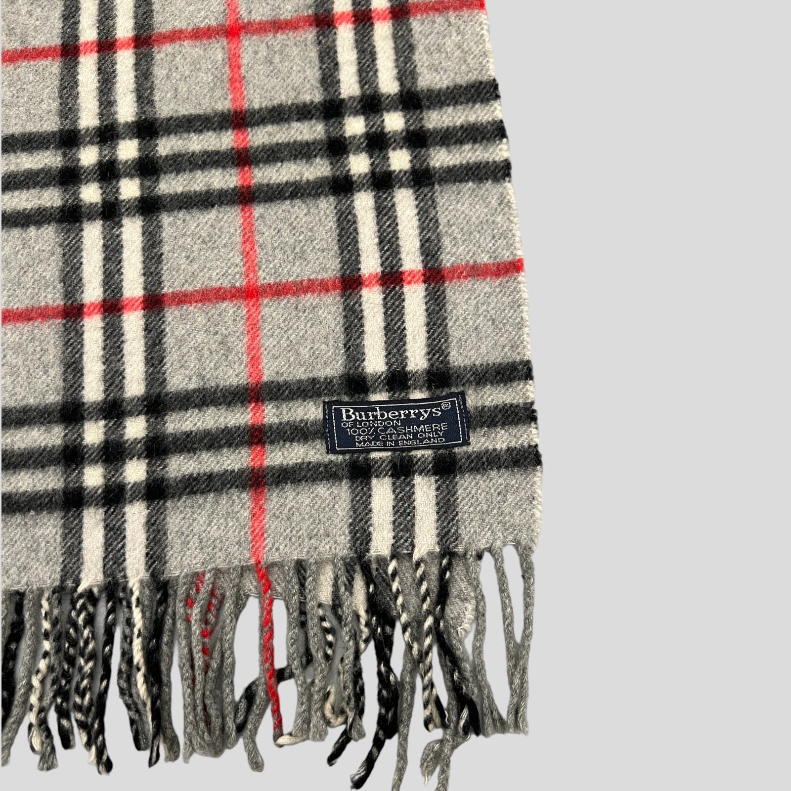 90S LIGHT GREY BURBERRY NOVA CHECK CASHMERE SCARF