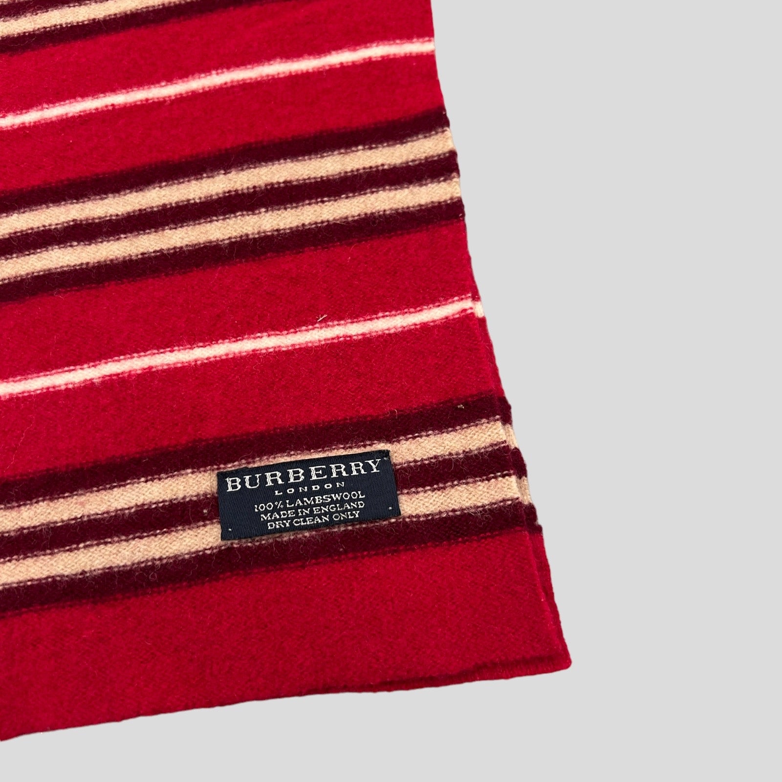 00S BURBERRY WOOL SCARF